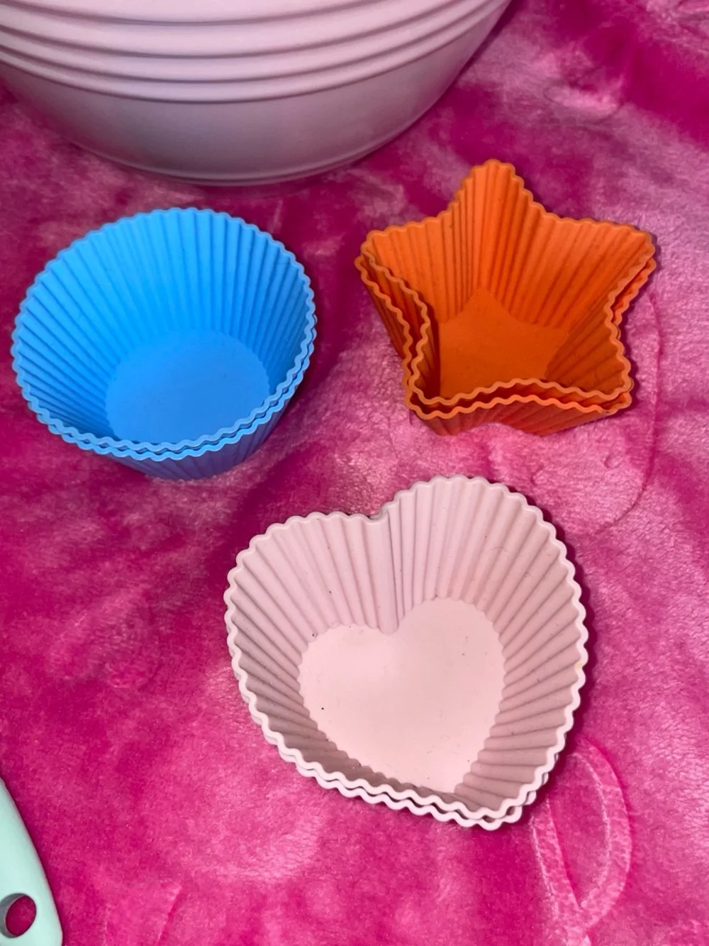 Target Silicone Baking Set with Pink Bowl and Multicolor Cups